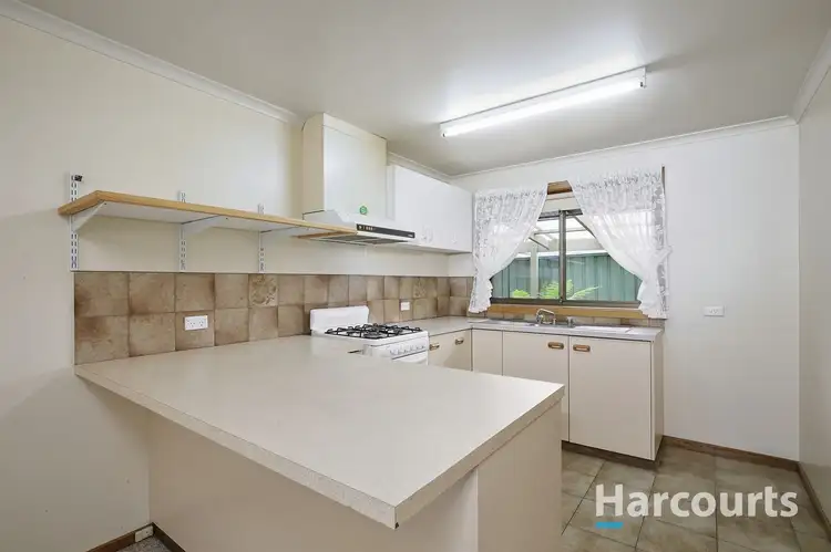 Fourth view of Homely unit listing, 2/3 Castles Crescent, Kyneton VIC 3444