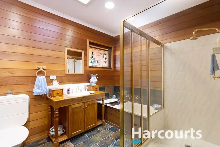 Seventh view of Homely house listing, 18 Francesco, Dandenong North VIC 3175
