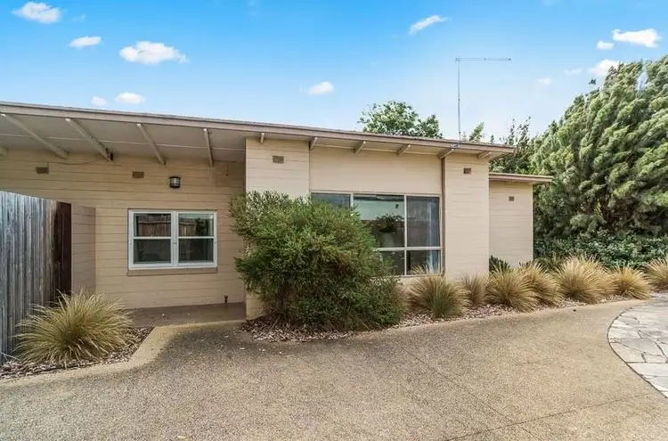 30 Gweno Avenue, Frankston VIC 3199