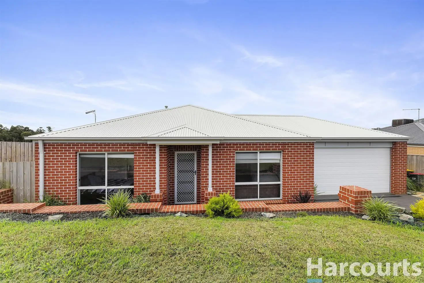 Main view of Homely house listing, 4 Hamlet Road, Drouin VIC 3818