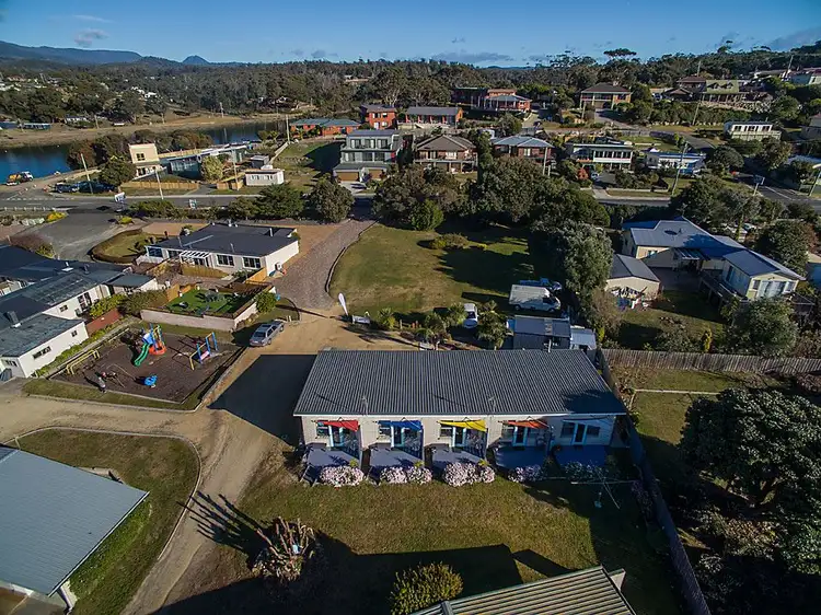 Second view of Homely block of units listing, 1,2,3,4,5/16 Lagoon Esplanade, Scamander TAS 7215