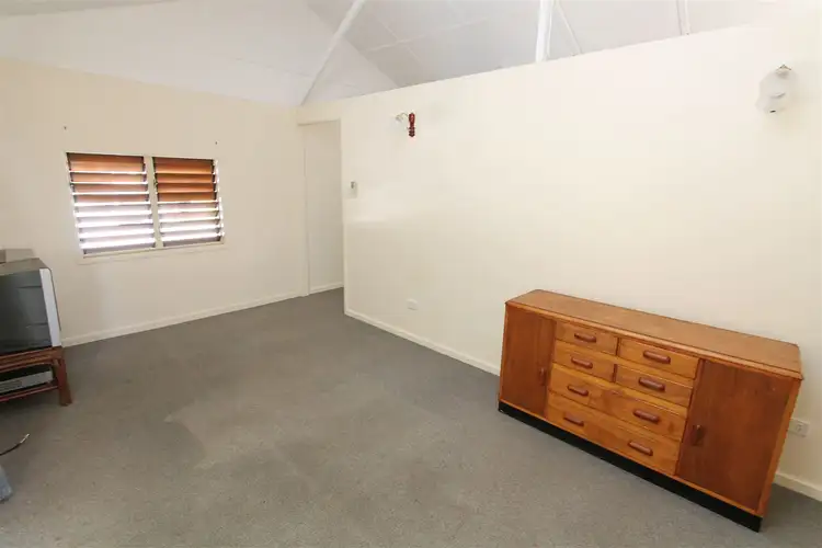 Fifth view of Homely house listing, 4 Sandowns Street, Alva QLD 4807