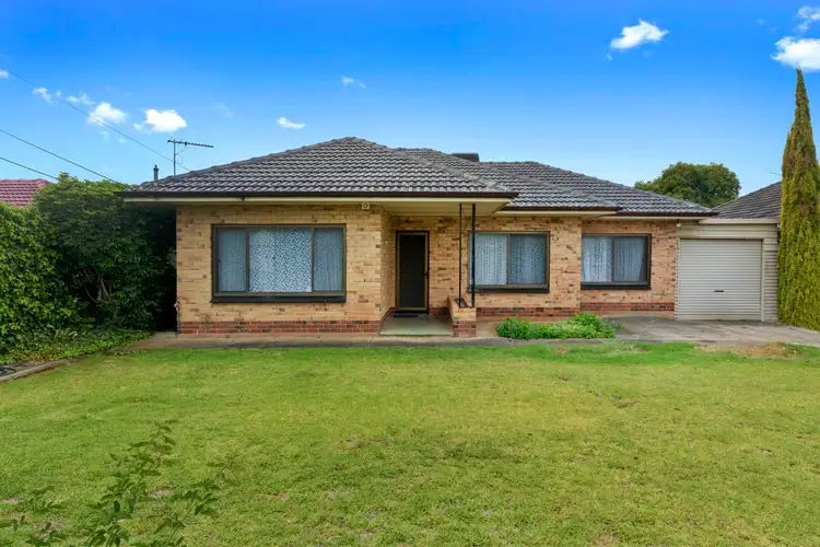 7 Parkmore Avenue, Sturt SA 5047
