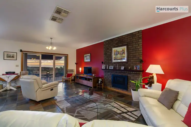 Fifth view of Homely house listing, 4 Duntroon Close, Hallett Cove SA 5158