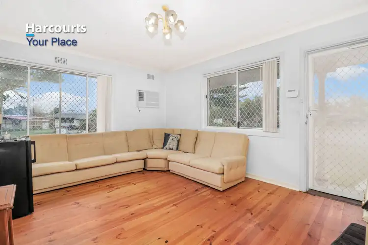 71 Mindanao Avenue, Lethbridge Park NSW 2770