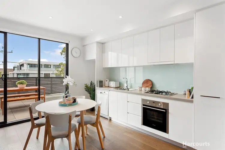 Main view of Homely apartment listing, 101/121 Murrumbeena Road, Murrumbeena VIC 3163