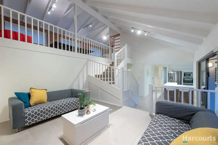 14 Rae Place, Hillarys WA 6025