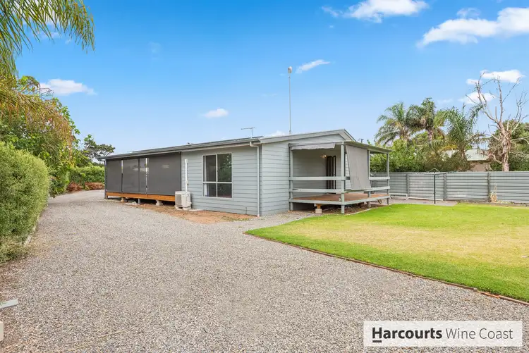 1 Kombi Court, Port Willunga SA 5173