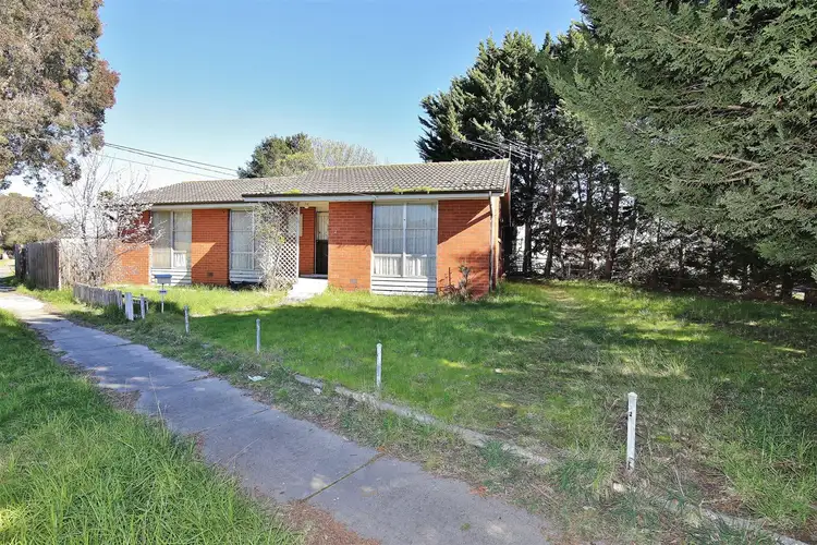 2 Bouvardia Crescent, Frankston North VIC 3200