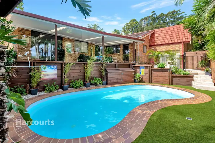 19 White Cedar Close, Green Point NSW 2251