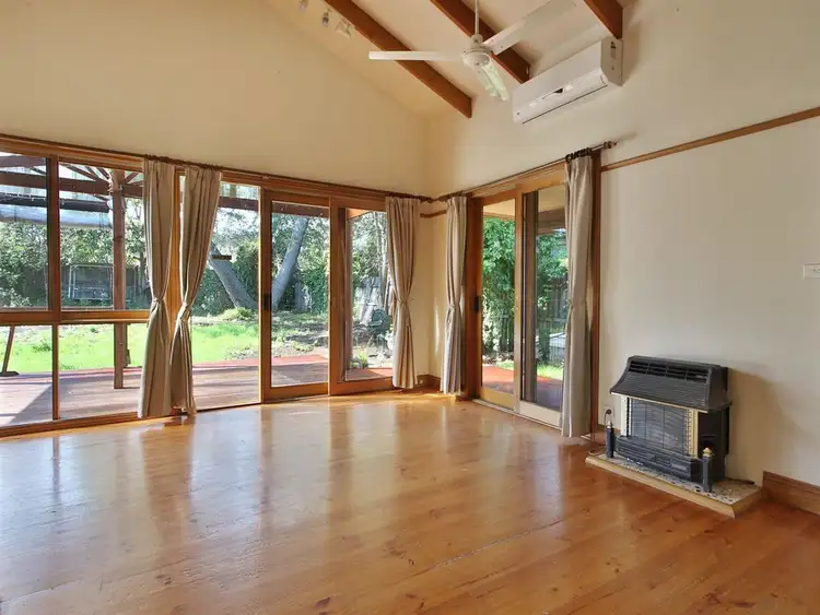 Second view of Homely house listing, 12 Queen Street, Ormond VIC 3204