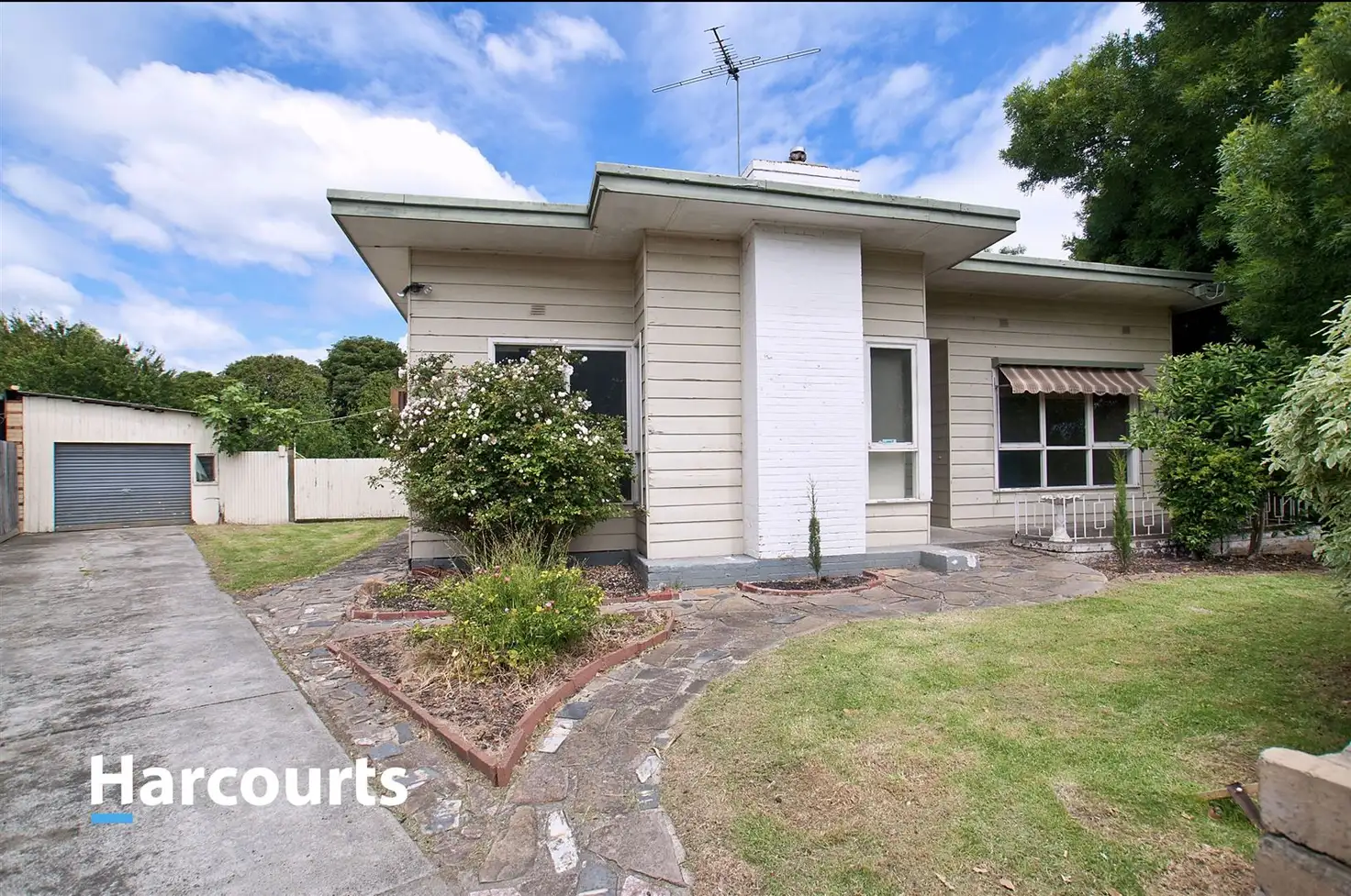 Main view of Homely house listing, 10 Wykeham Court, Frankston VIC 3199