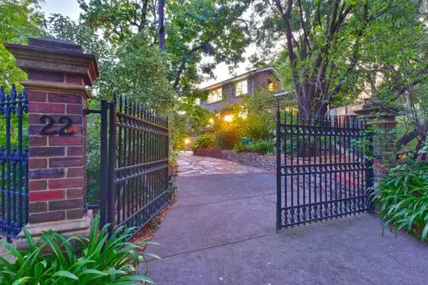 22 Upper Sturt Road, Belair SA 5052
