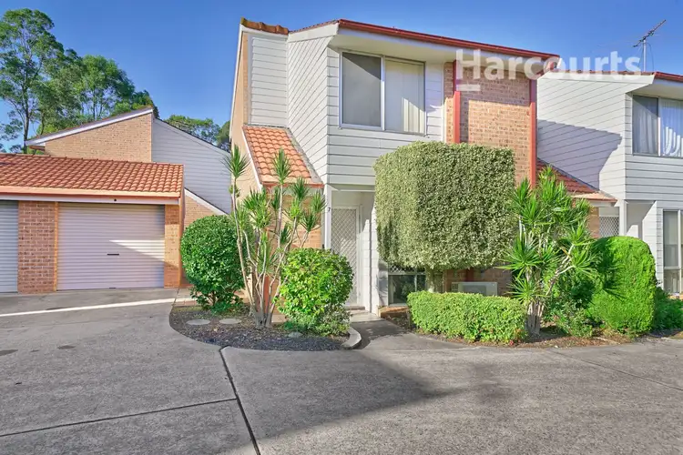 7/11 Mundarda Place, St Helens Park NSW 2560