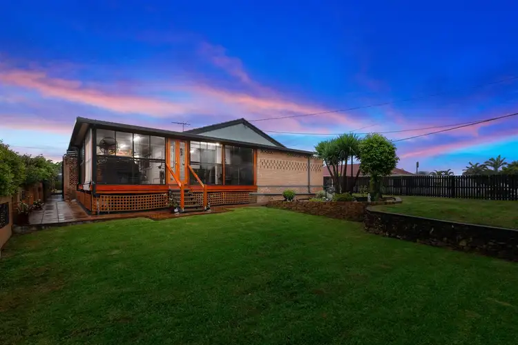 2 Larnook street, Bracken Ridge QLD 4017