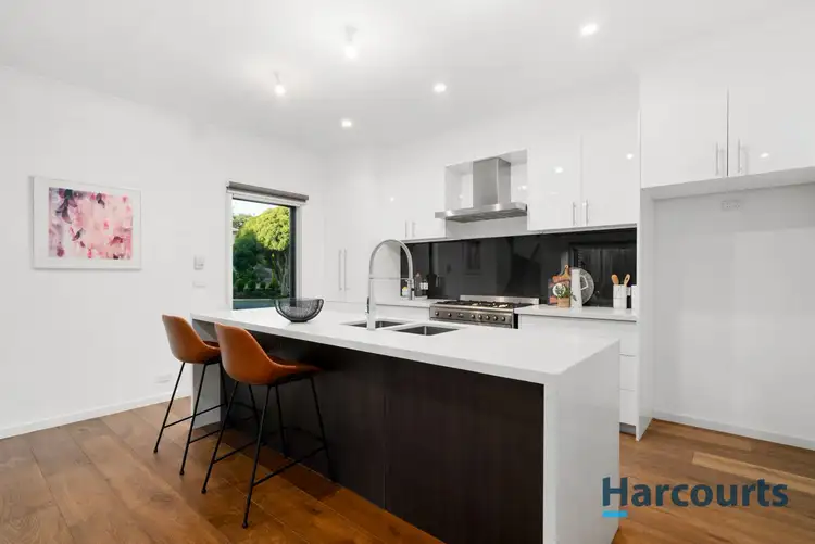 Fourth view of Homely townhouse listing, 1/4 Islay Court, Mount Waverley VIC 3149
