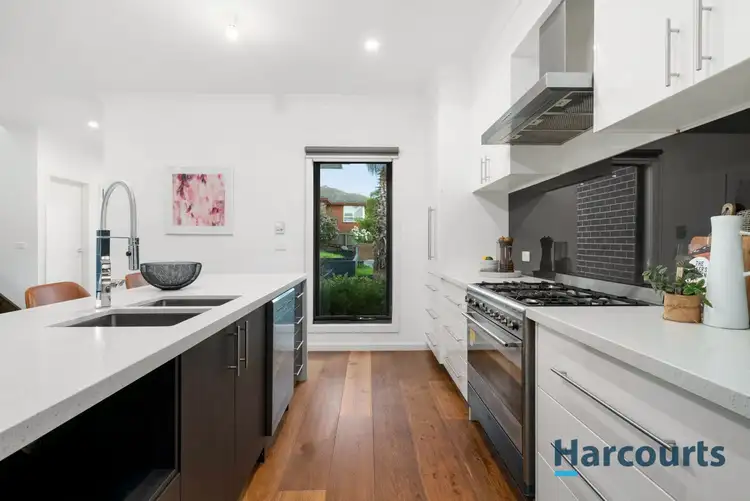 Fifth view of Homely townhouse listing, 1/4 Islay Court, Mount Waverley VIC 3149