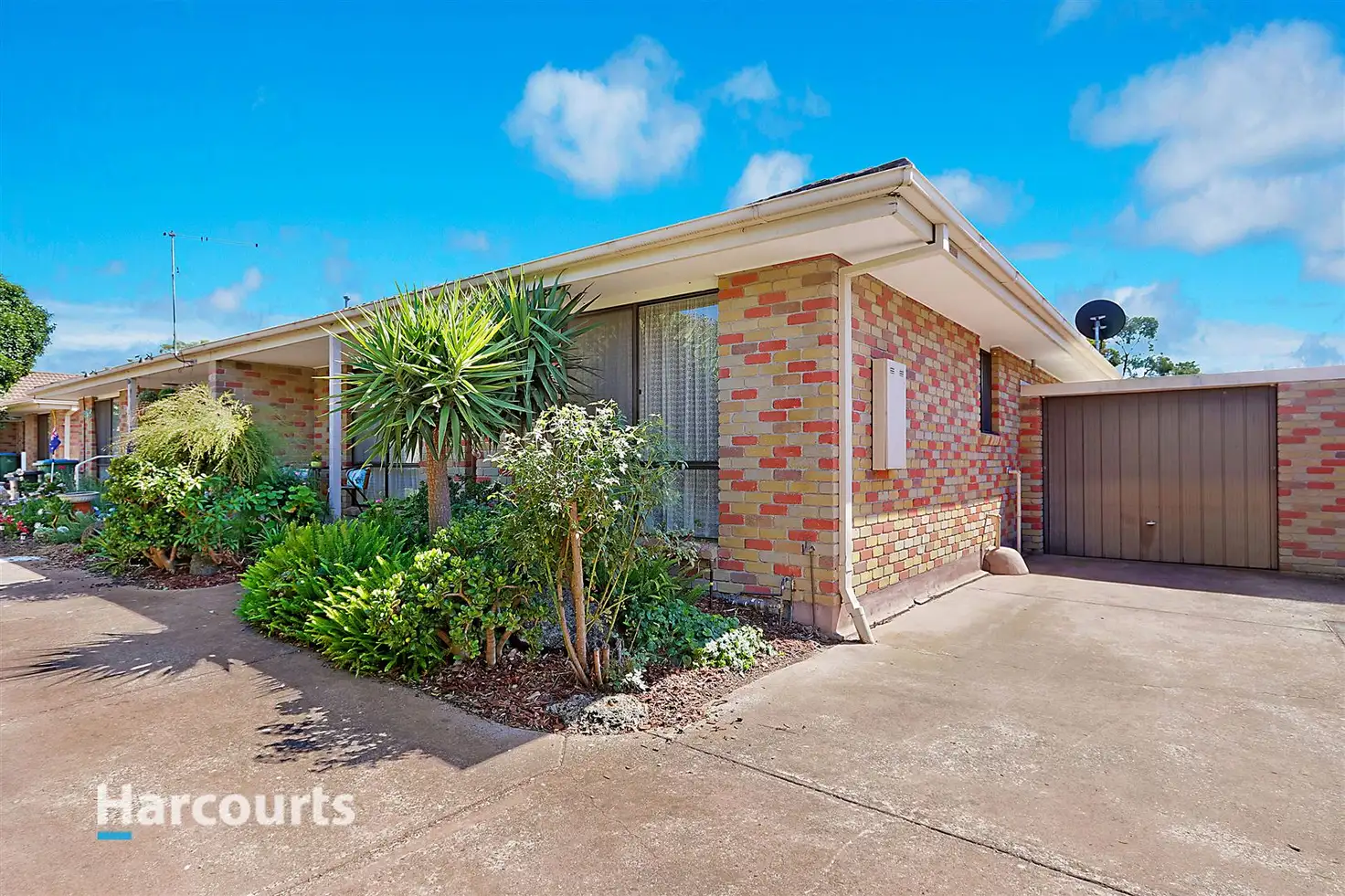 Main view of Homely unit listing, 2/2 Simon Street, Hastings VIC 3915