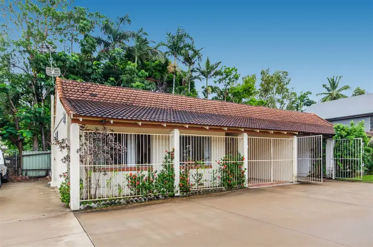 Main view of Homely house listing, 9/43 Surrey Street, Hyde Park QLD 4812