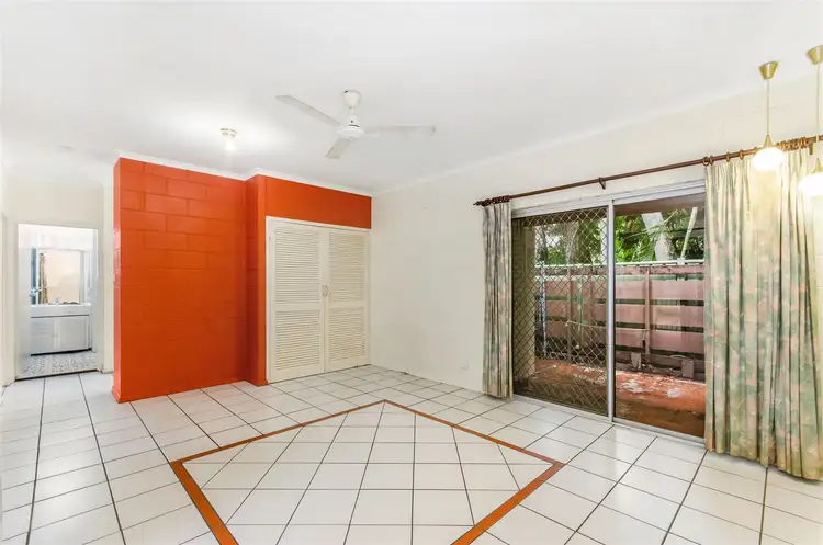 Fifth view of Homely house listing, 9/43 Surrey Street, Hyde Park QLD 4812