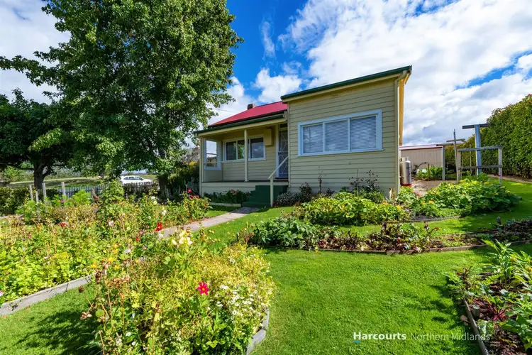 11 Falmouth Street, Avoca TAS 7213