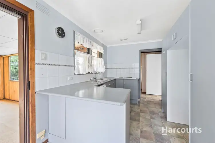 Fourth view of Homely house listing, 6 Ravenslea Crescent, Deer Park VIC 3023