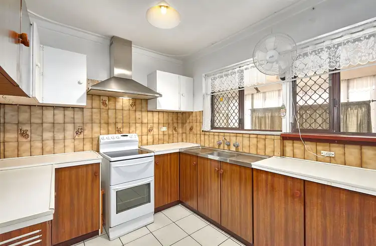 Seventh view of Homely house listing, 82 Waverley Road, Coolbellup WA 6163