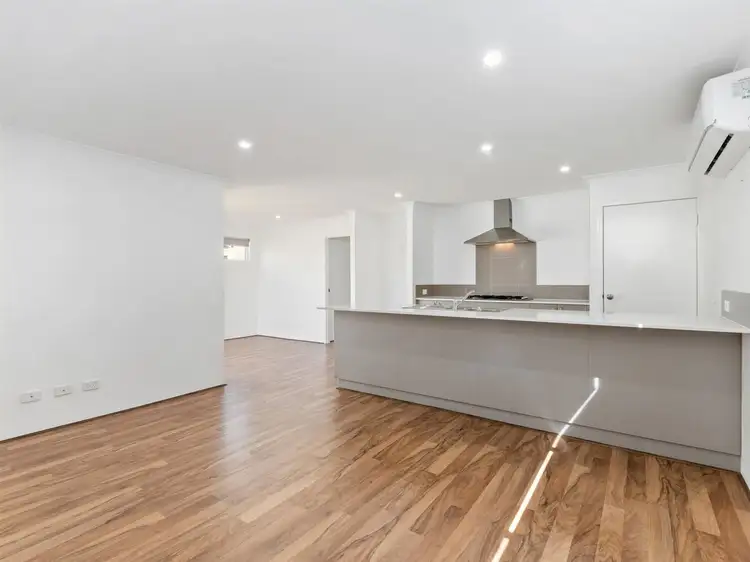 Sixth view of Homely house listing, 31 Westland Way, Hilbert WA 6112