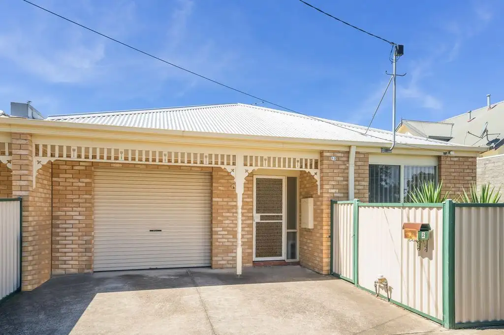 Main view of Homely unit listing, 2/12 Willow Crescent, Bell Park VIC 3215