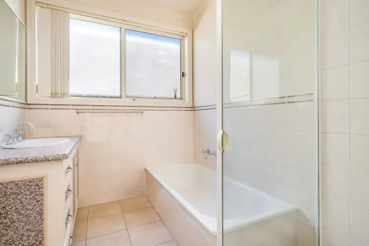 Fifth view of Homely unit listing, 2/12 Willow Crescent, Bell Park VIC 3215