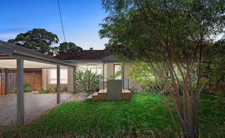 28 Neville Street, Mooroolbark VIC 3138