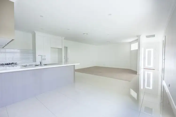 Fourth view of Homely house listing, 5 Dalwhinnie Drive, Wangaratta VIC 3677