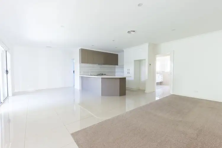 Fifth view of Homely house listing, 5 Dalwhinnie Drive, Wangaratta VIC 3677