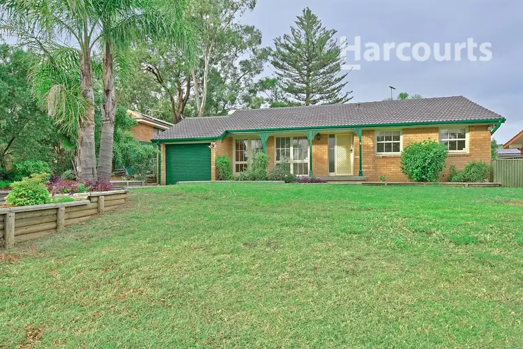 5 Bottlebrush Avenue, Bradbury NSW 2560