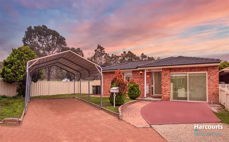 Second view of Homely house listing, 27 Karrugang Circuit, Ngunnawal ACT 2913