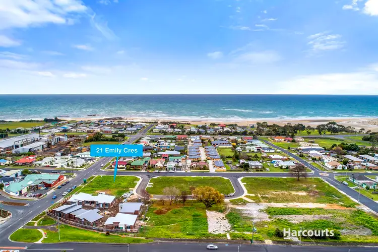 21 Emily Crescent, Somerset TAS 7322
