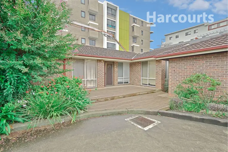 7/40 Warby Street, Campbelltown NSW 2560