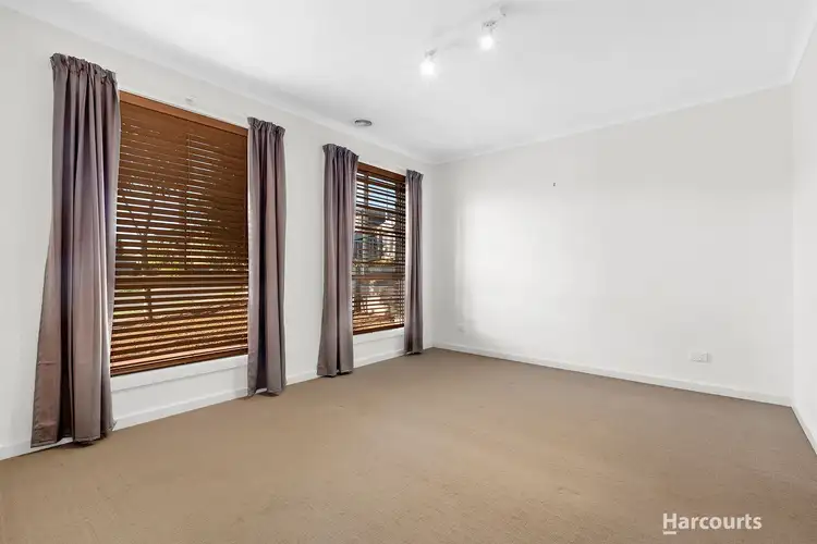 Fifth view of Homely house listing, 9 Leichardt Court, Warragul VIC 3820