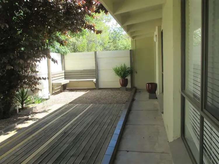 39 Sutherland Street