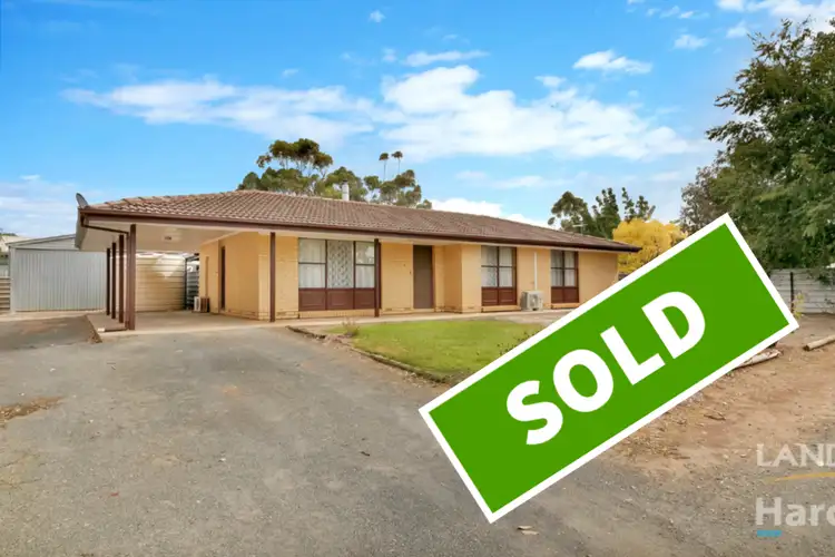 8 Paul Street, Riverton SA 5412