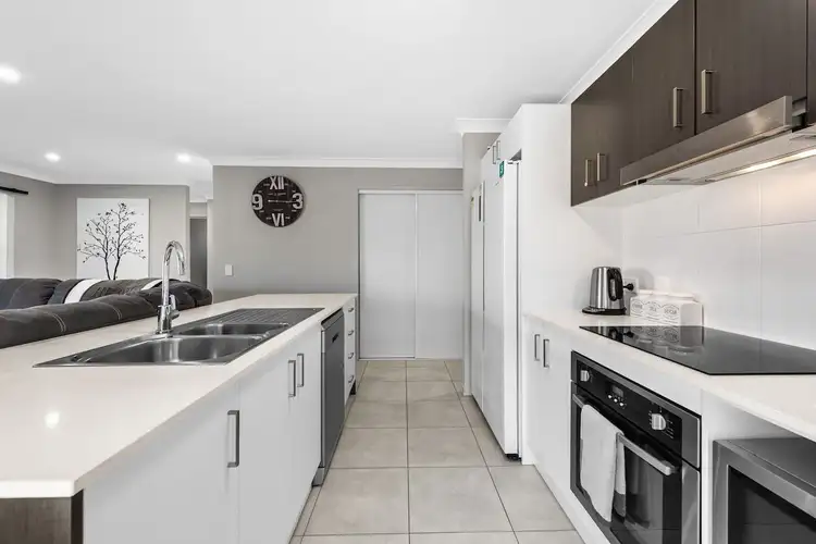 9 Kirrama Court, Mango Hill QLD 4509