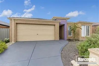 6 Wiltshire Avenue, Cranbourne East VIC