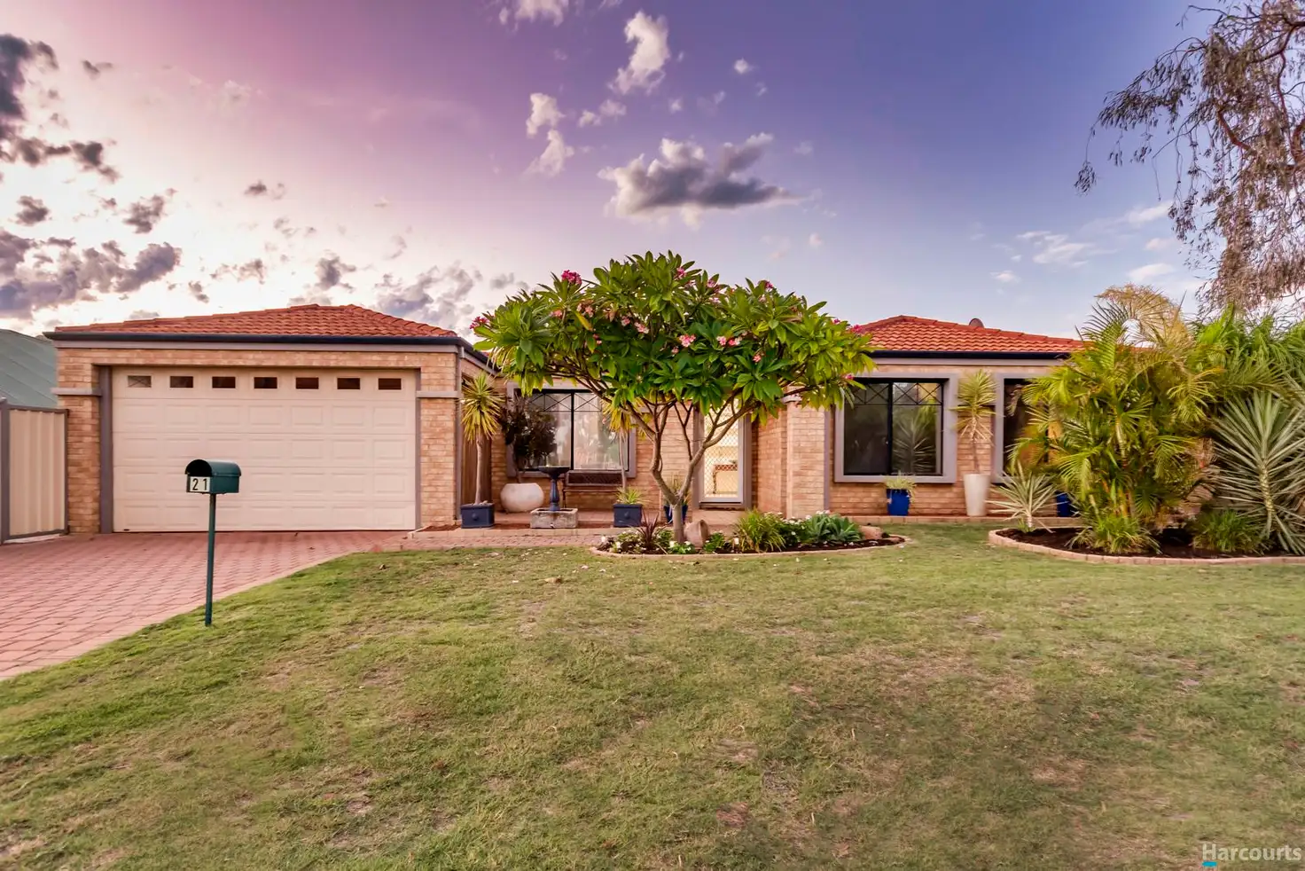 Main view of Homely house listing, 21 Glenfine Way, Carramar WA 6031