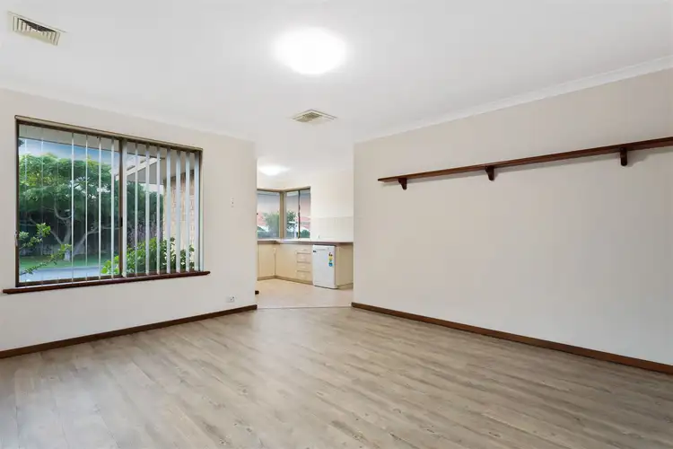 Seventh view of Homely house listing, 2 Rossiter Way, Winthrop WA 6150