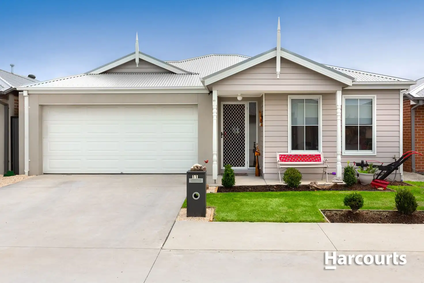 Main view of Homely house listing, 11 Raydale Avenue, Narre Warren South VIC 3805
