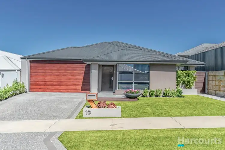 19 Fairgrounds Parkway, Alkimos WA 6038