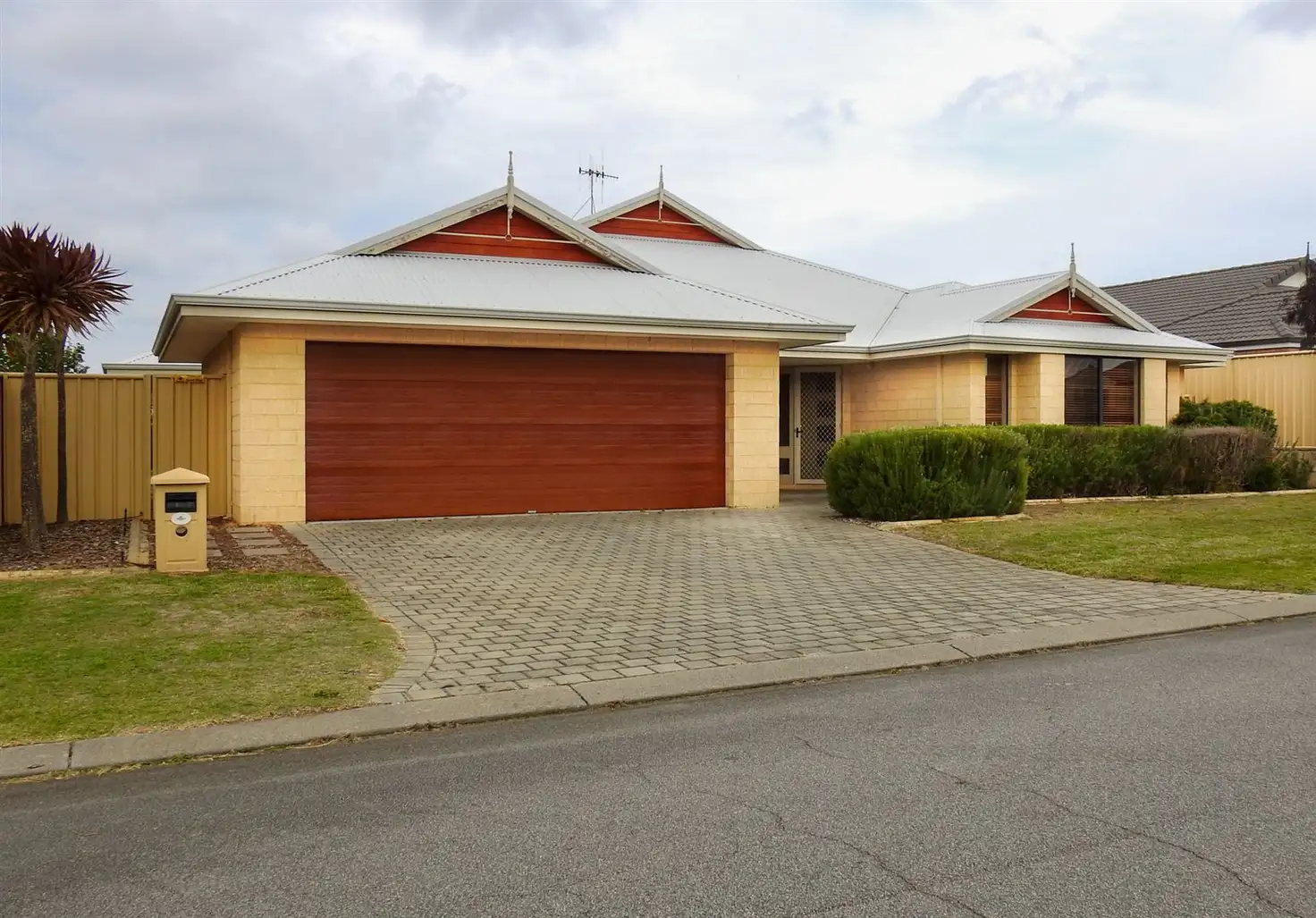 Main view of Homely house listing, 16 Grandis Way, Yakamia WA 6330