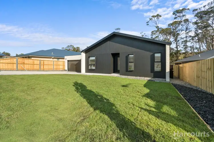 52 Hollyhock Drive, Kingston TAS 7050