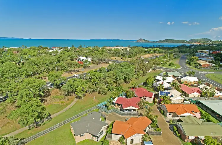 Second view of Homely unit listing, 13/4 Short Street, Taranganba QLD 4703