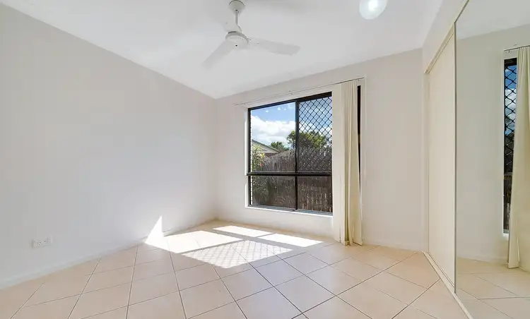 Seventh view of Homely unit listing, 13/4 Short Street, Taranganba QLD 4703